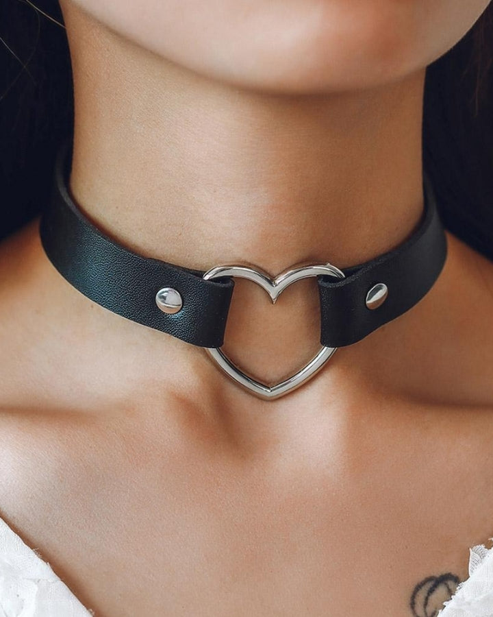 Chocker corazón 🖤